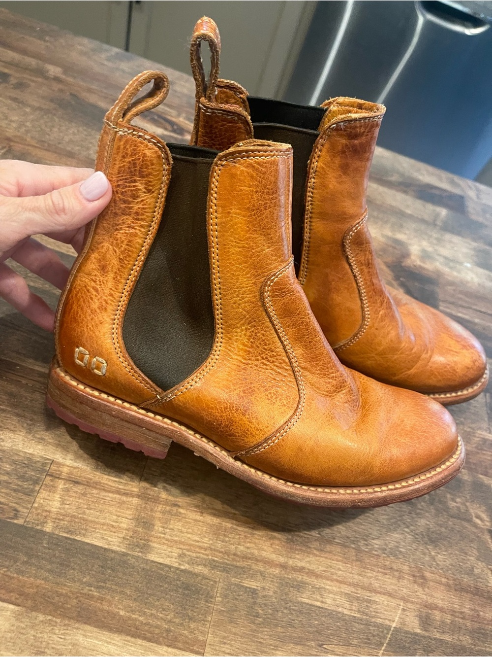Chelsea Leather Ankle Boots - Tan